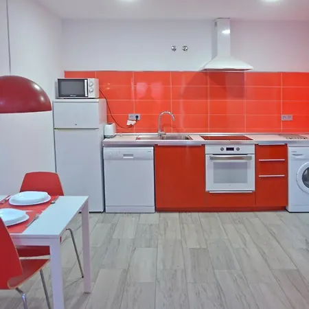 Conil Red-black كونيل ذي لا فرونتيرا