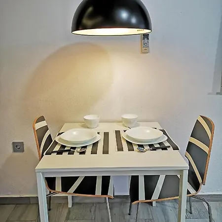 Conil Red-black Апартаменти *