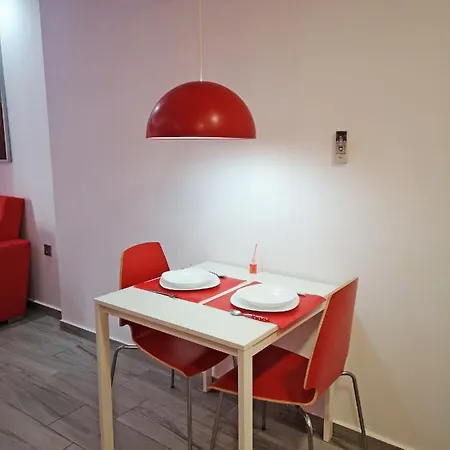 Apartman Conil Red-black *