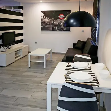Conil Red-black Apartment *